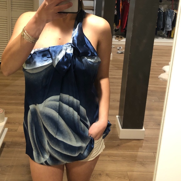 Bcbg top - Picture 2 of 2